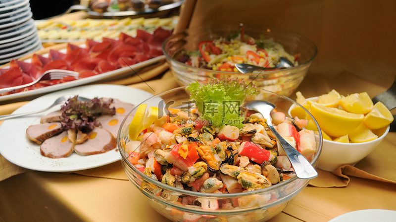 餐饮加盟店员工管理成本控制的关键因素